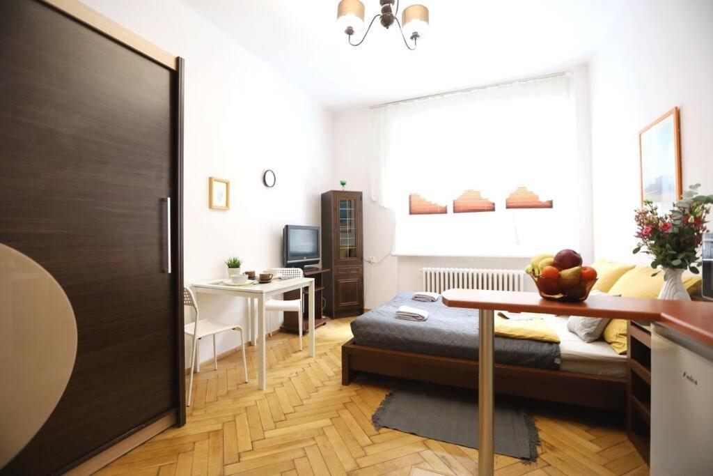 Batorego Cosy Apartment Krakau Buitenkant foto